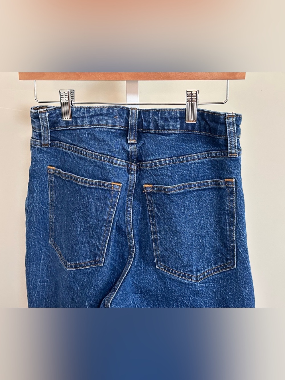 Abercrombie & Fitch High-Rise Wide Leg Jeans - Medium Blue - Picture 6 of 8